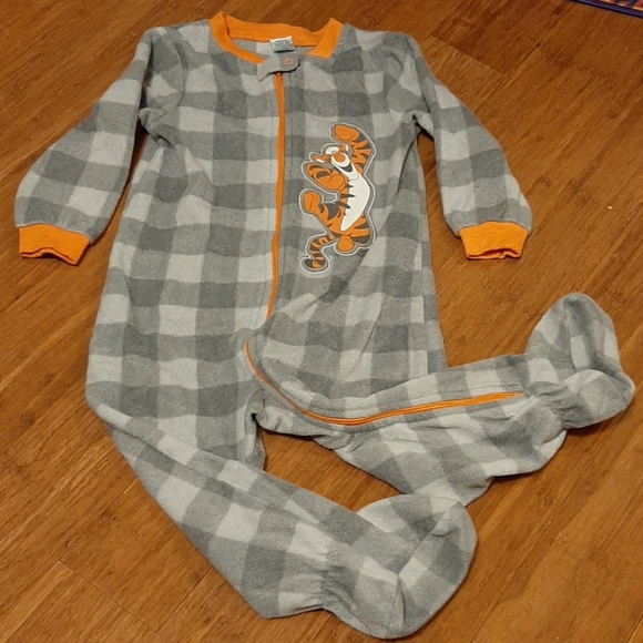 💜4/$20💜 Disney Tigger Fleece Sleeper